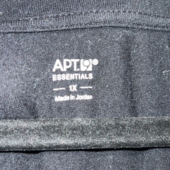 Deep V Neck - Picture 2 of 4